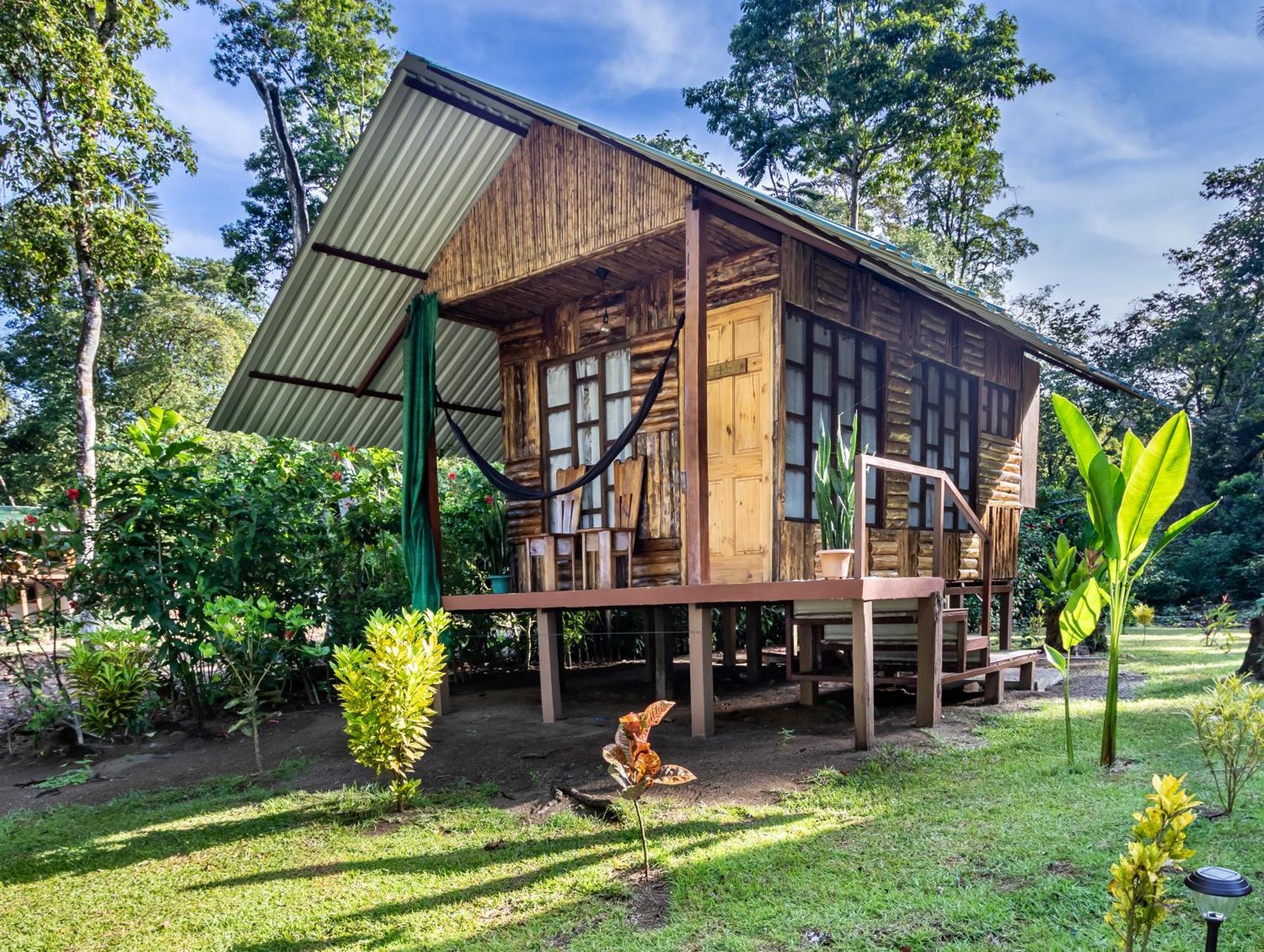 Playa Ganadito Lodge